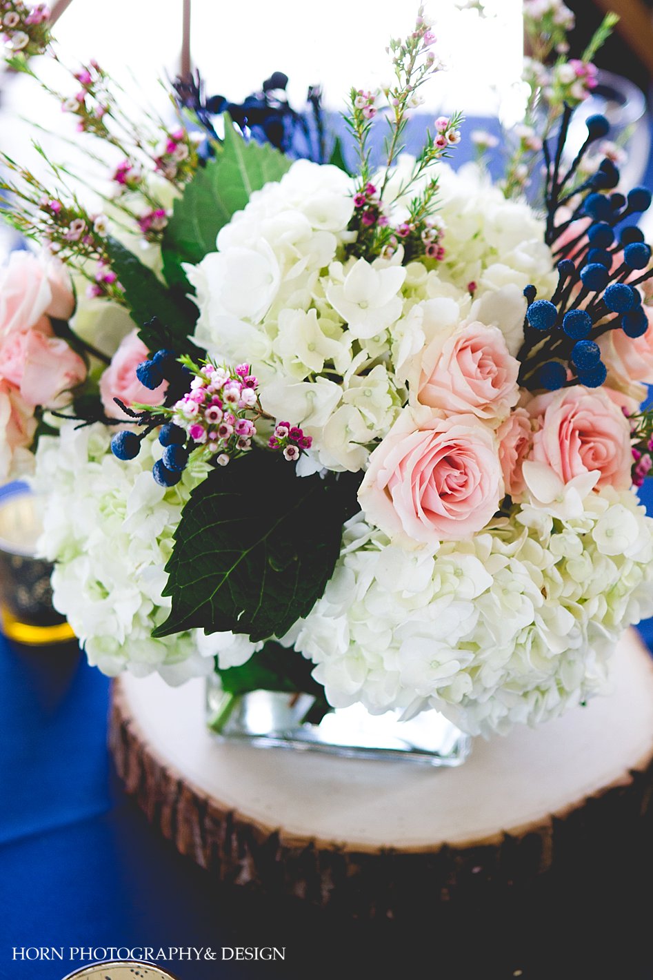 Wedding photos of flowers on table