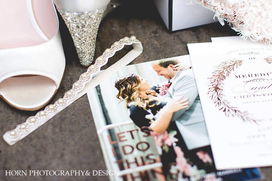 Custom wedding Invitations Horn Photography and Design