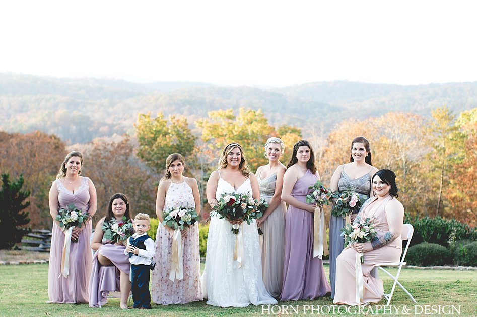 horn photography and design how to photograph bridesmaids Blue Mountain Vineyard Dahlonega GA