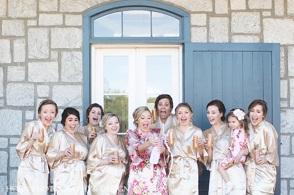 Fox Hall Resort Horn Photography and Design How to photograph bridesmaids