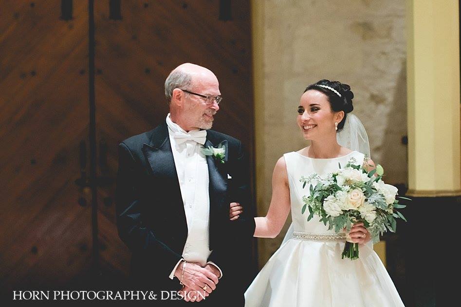 wedding tip bride and father KEEP THE MOMENT SACRED Catholic wedding photography Horn photography and Design