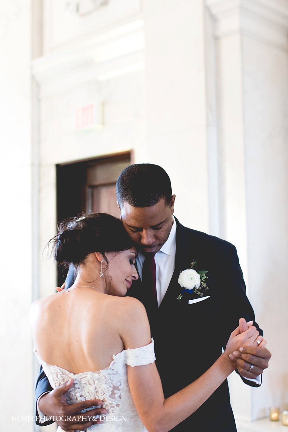 Historic Dekalb Courthouse Wedding Black couple Atlanta Wedding Photographer Horn Photography and Design