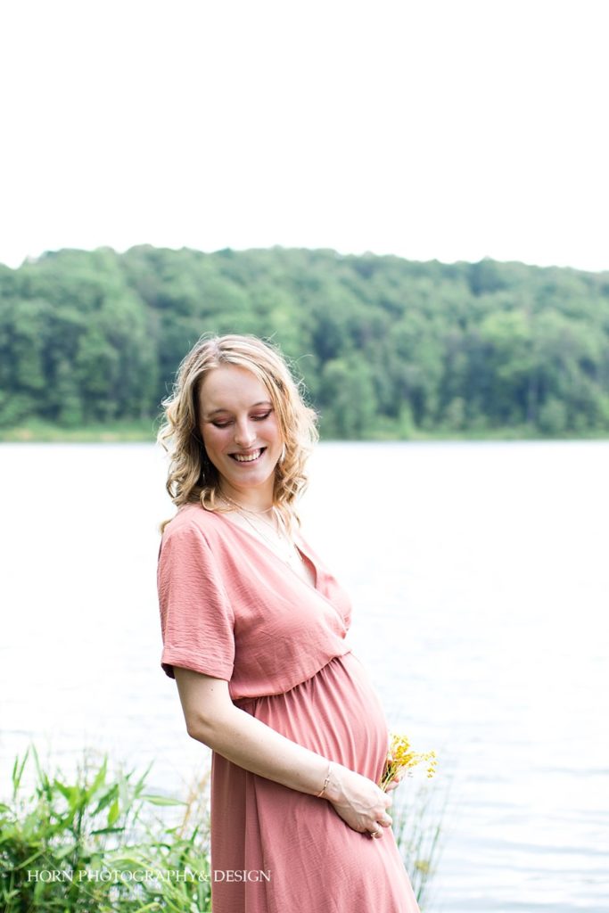 Lake Zwerner dahlonega maternity session horn photography and design