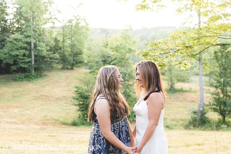 loose beach waves mother daughter family photo pose ideas Georgia Mountains horn photography and design