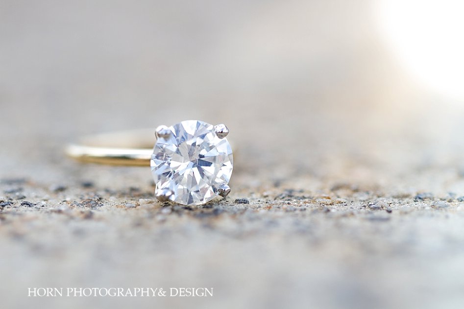 large round cut diamond solitaire in 18k gold engagement ring picture horn photography and design