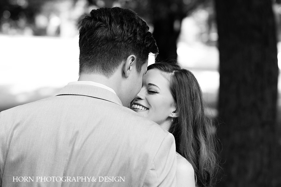 black and white intimate and romantic photo poses for couples horn photography and design
